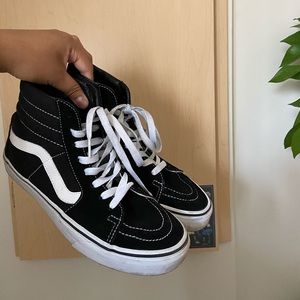 Black Vans Sk8 His